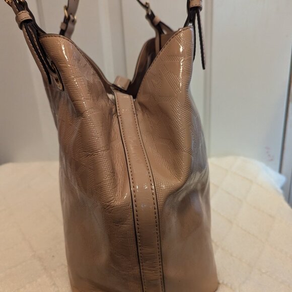 Michael Kors Tote Bag - Picture 6 of 13